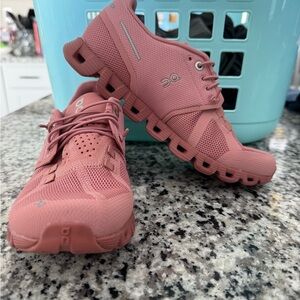 On Cloud Running Women's Pink Athletic Shoes